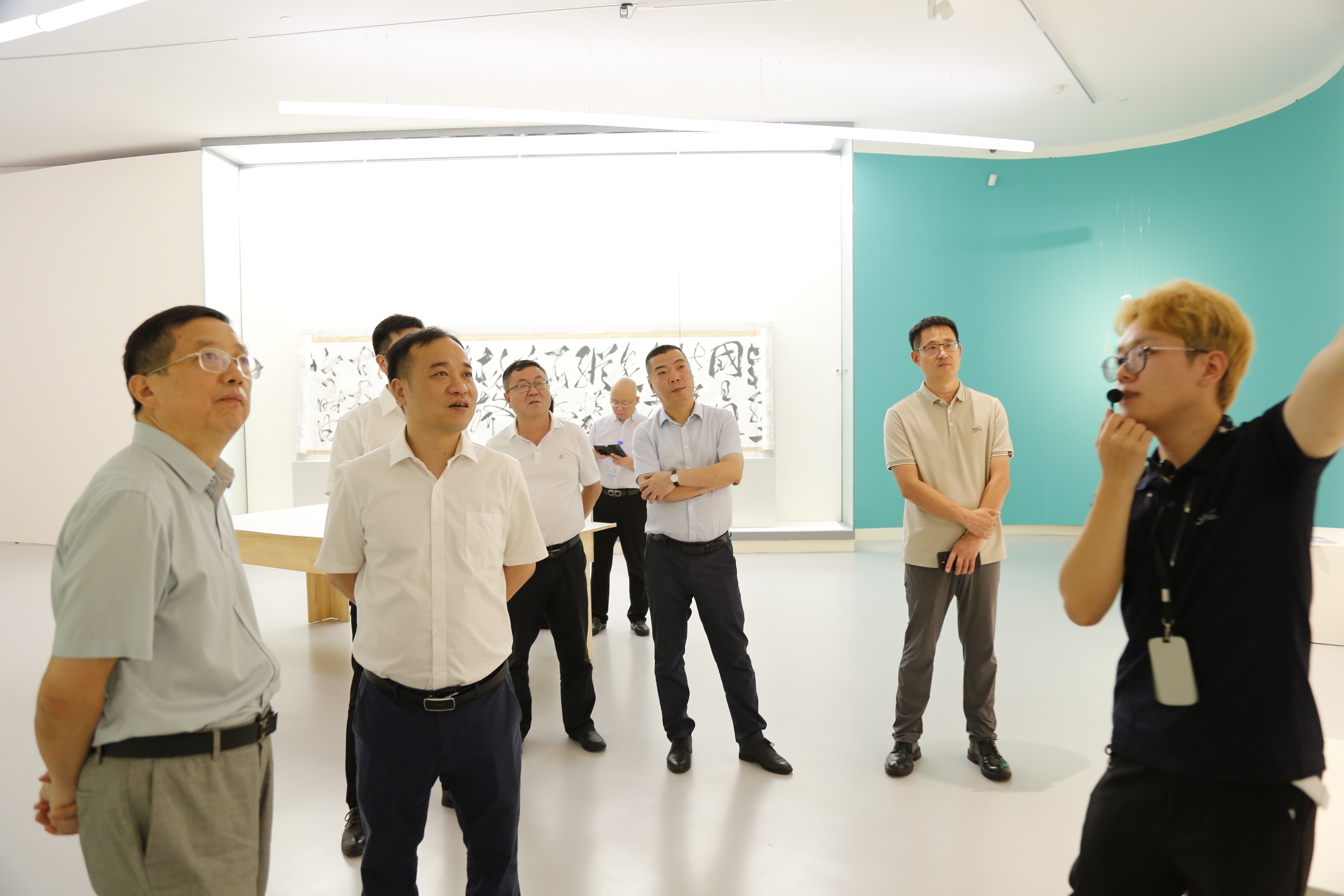 17216408816196825hEX.jpg _N5A9638.JPG